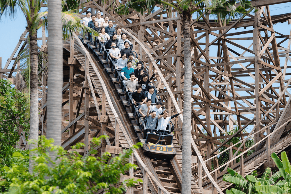 From thrilling roller coasters to fairytale castles, VinWonders delivers a full-day adventure for all ages (Source: Sun World Hon Thom)